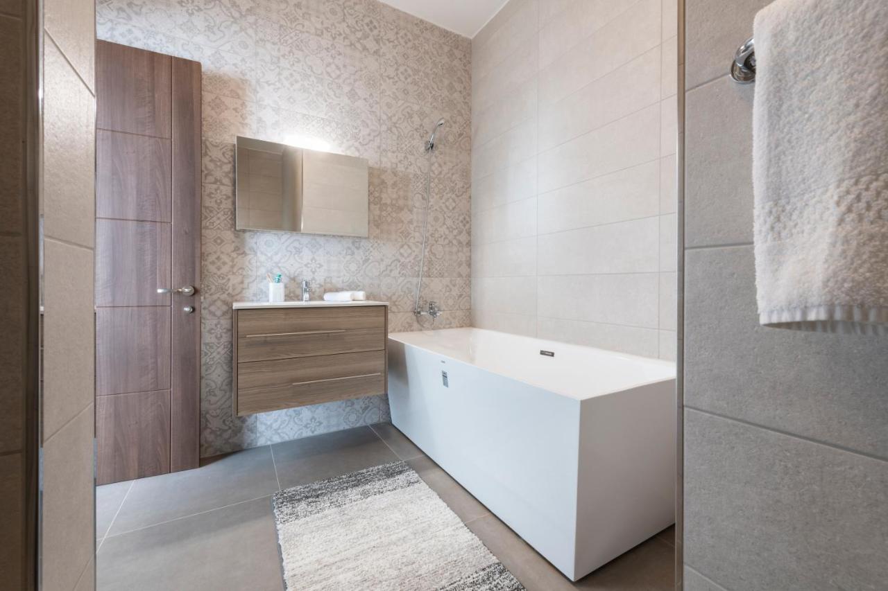 Staymela Apartments - בירקירקארה מראה חיצוני תמונה